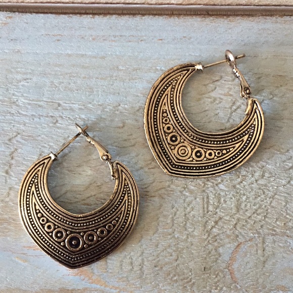 New Gold Boho Earrings - Picture 4 of 4